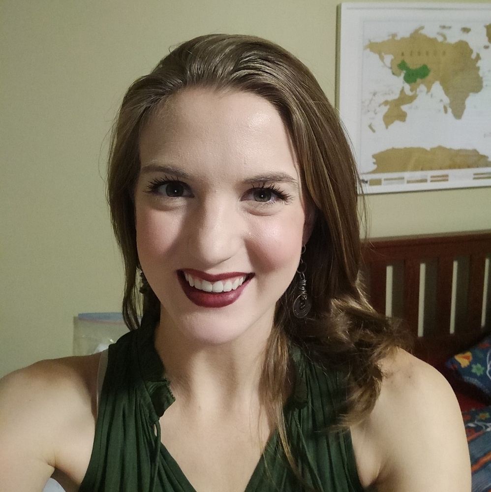 Meet your Posher, Hannah!